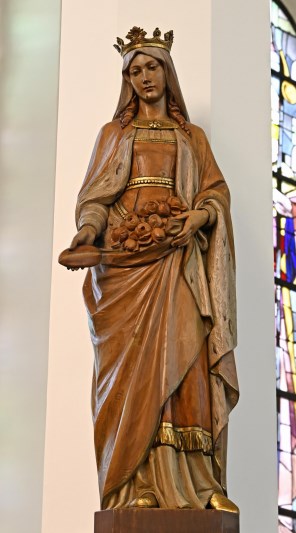 헝가리의 성녀 엘리사벳_photo by Thomas Hummel_in the Church of St John the Baptist in Maldingen_Belgium.jpg